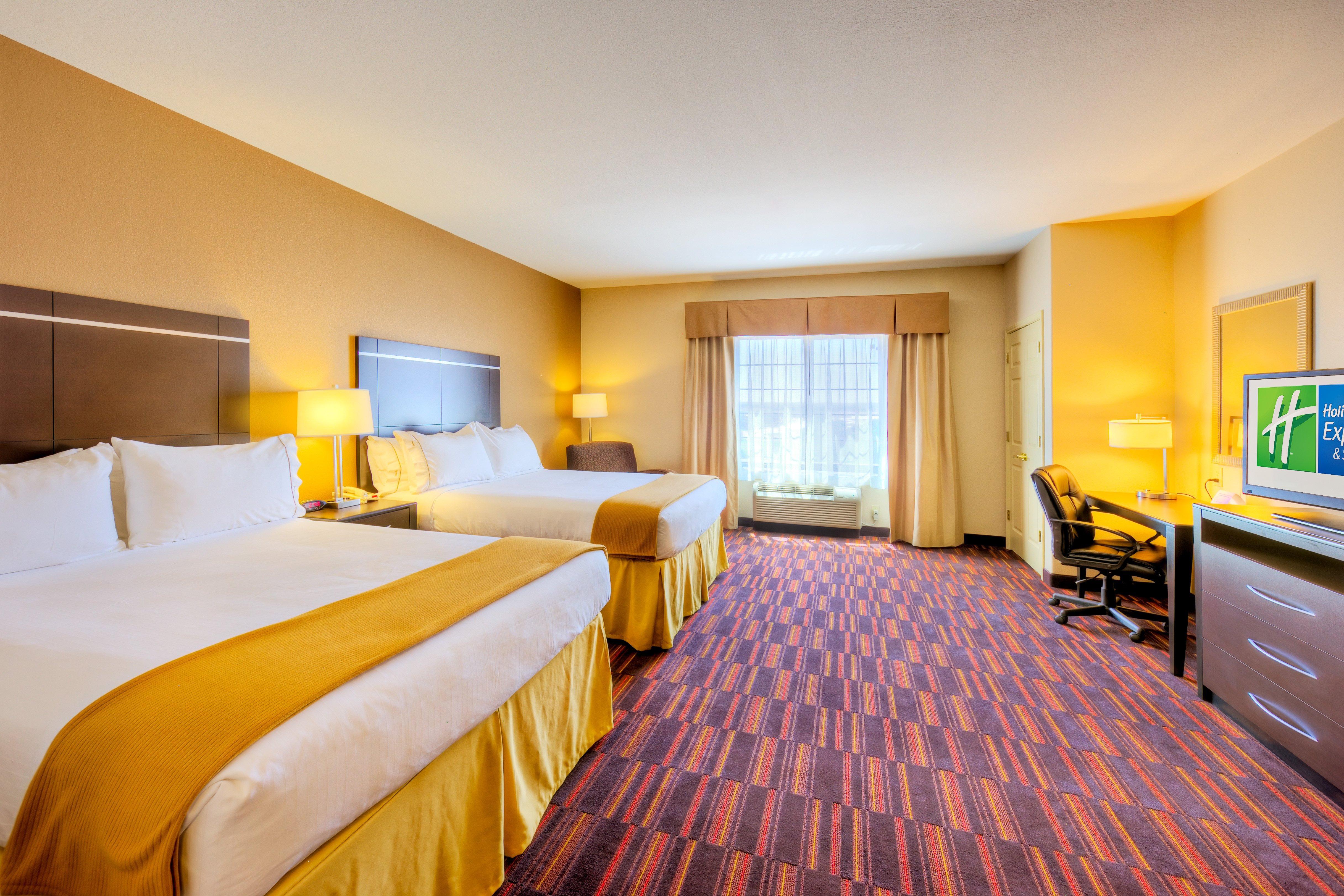 Holiday Inn Express And Suites Granbury By Ihg Exterior photo
