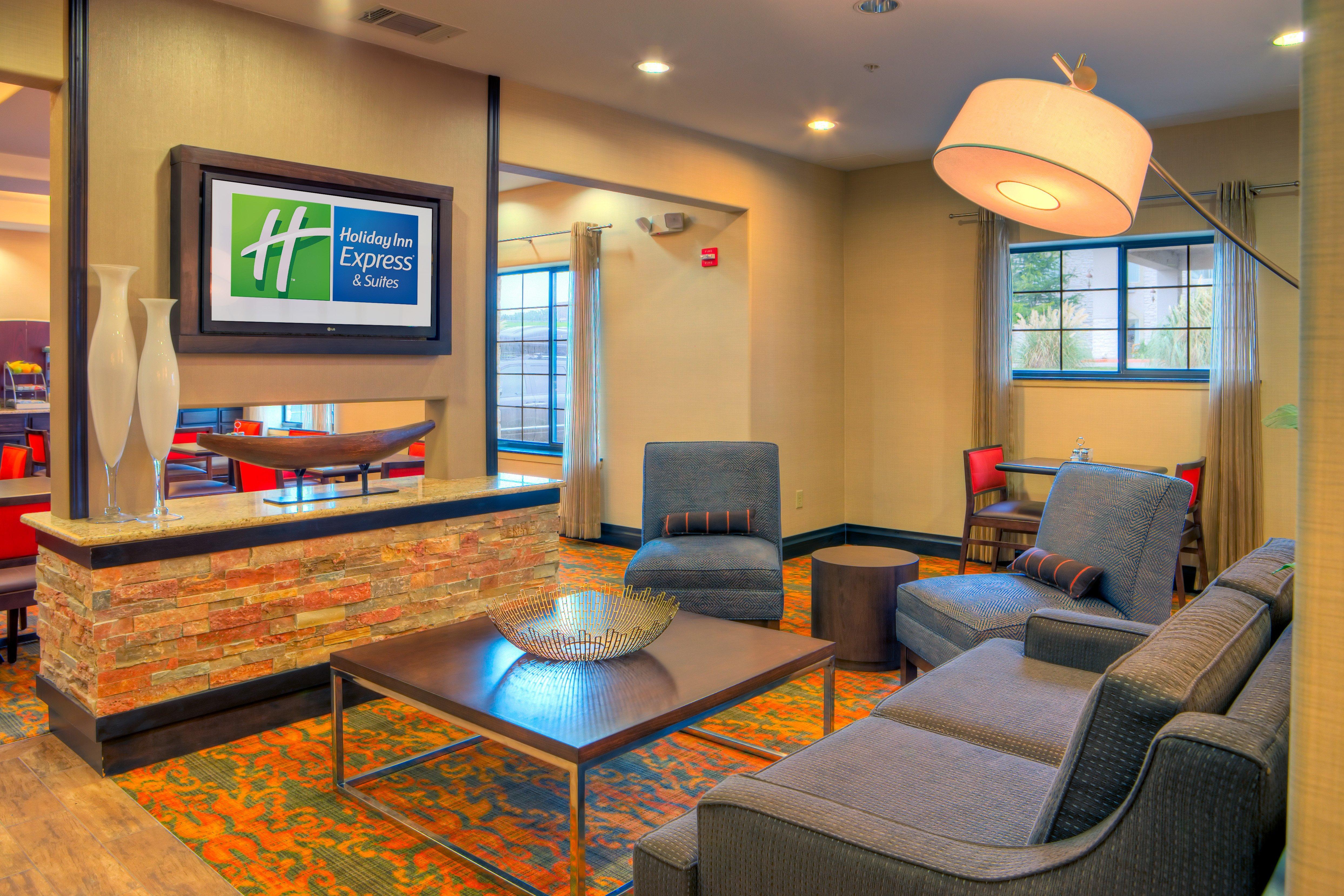 Holiday Inn Express And Suites Granbury By Ihg Exterior photo